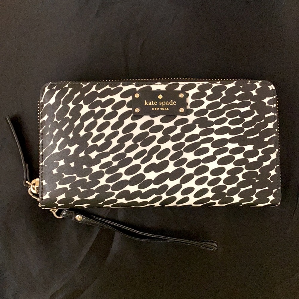 Authentic Kate Spade wallet - large